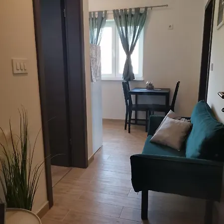 Apartment Marin