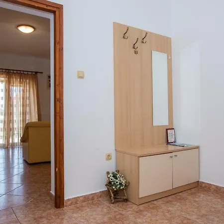 Apartment Marin Lopar