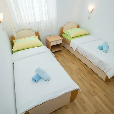 Marin Apartment Lopar