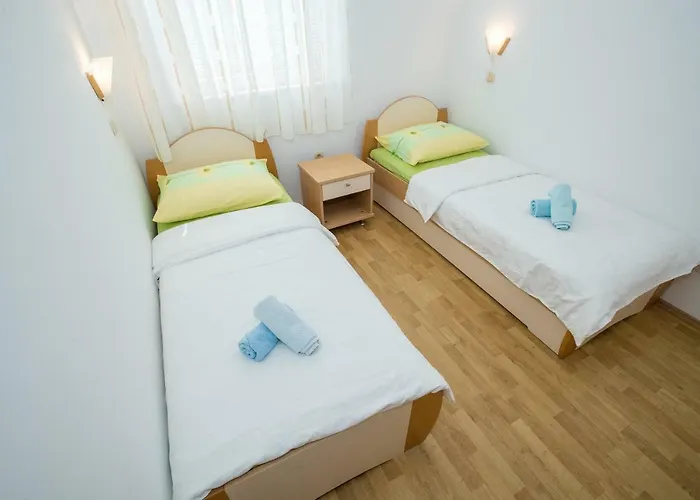 Marin דירה לופאר